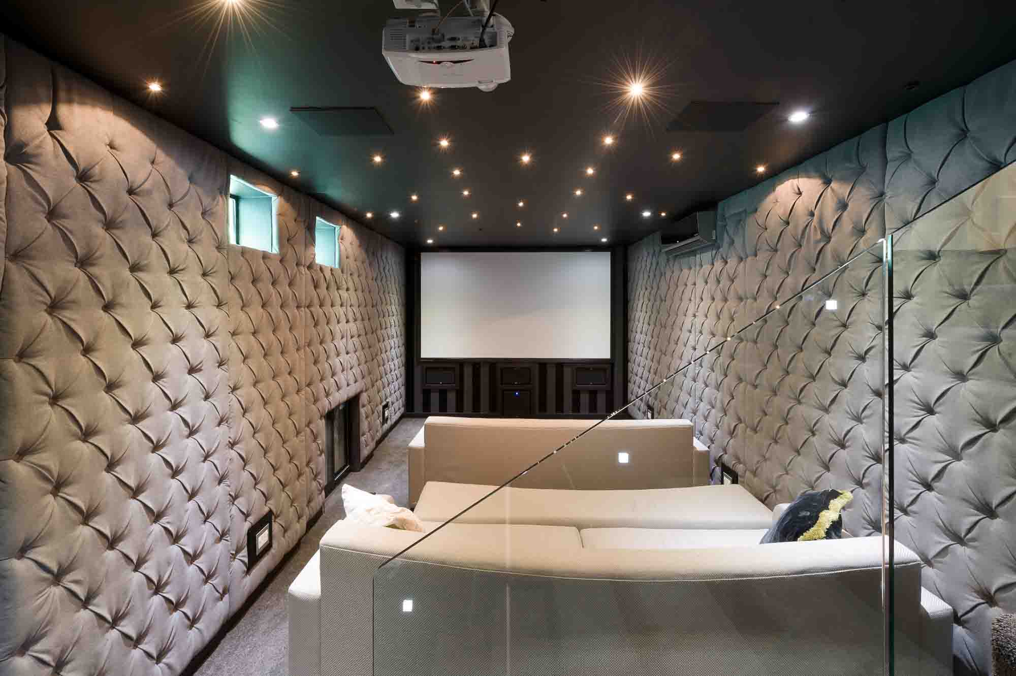 What Types of Sound Proofing Foam are Best for the Media Room?